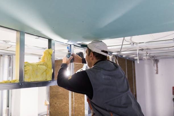 Best Spray Foam Insulation in Falls City, OR